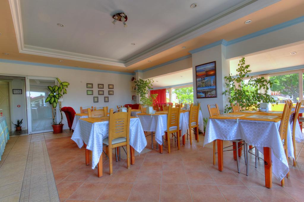 Mandalinn Hotel Дальян Экстерьер фото