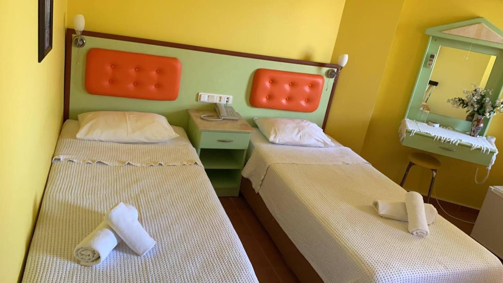 Mandalinn Hotel Дальян Экстерьер фото