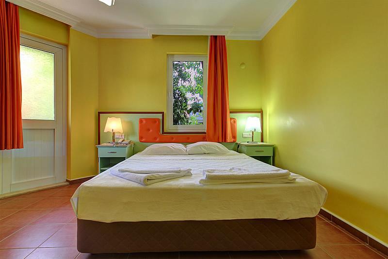 Mandalinn Hotel Дальян Экстерьер фото